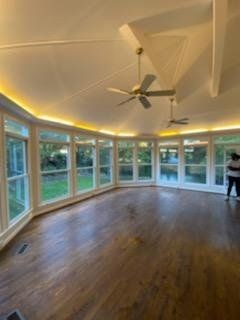 Sunroom in Saint Petersburg, FL (1)